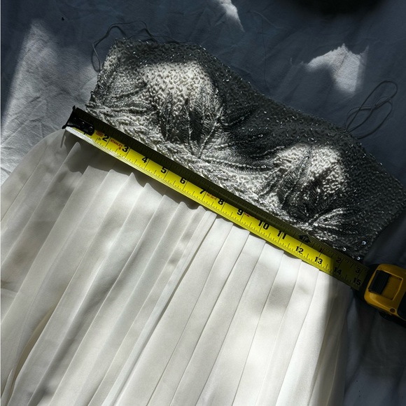 Aidan Mattox ivory beaded gown - Picture 9 of 11